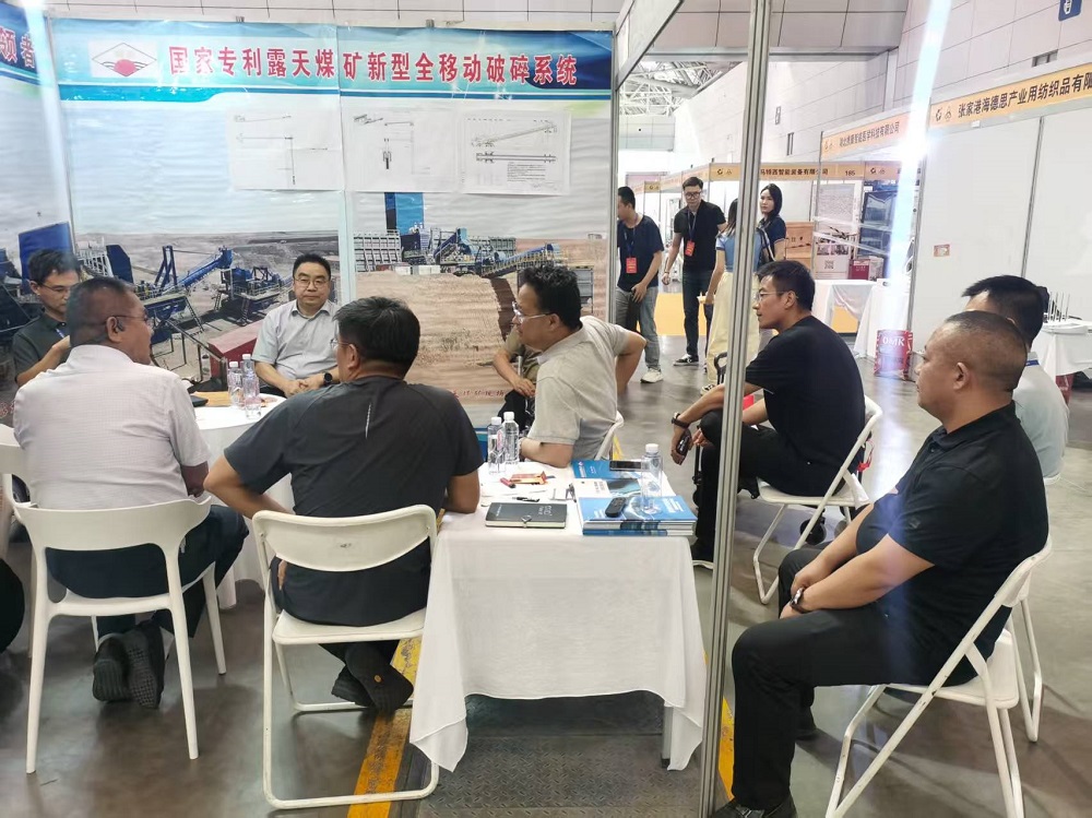 新鄉(xiāng)市威達(dá)機(jī)械有限公司第20屆新疆國(guó)際煤炭工業(yè)博覽會(huì) 參展成功！